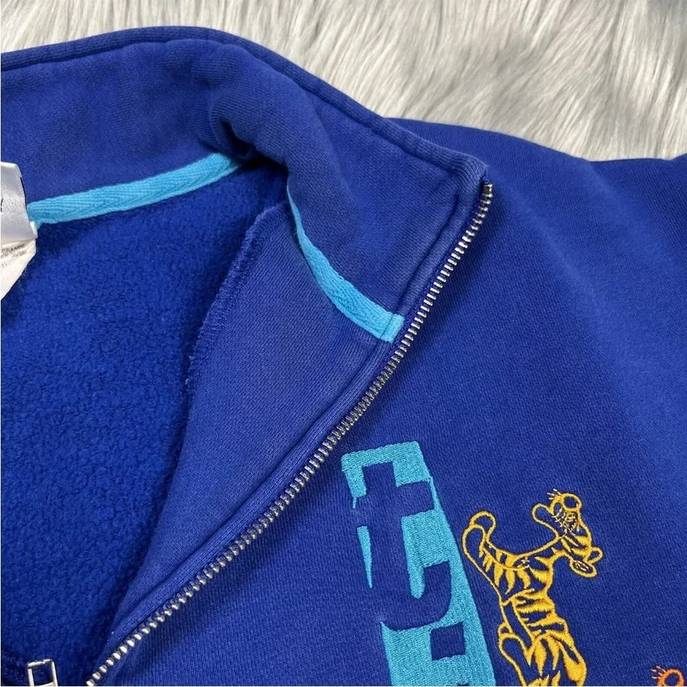 Vintage Disney Store Tigger Winnie The Pooh Blue Half Zip Sweater